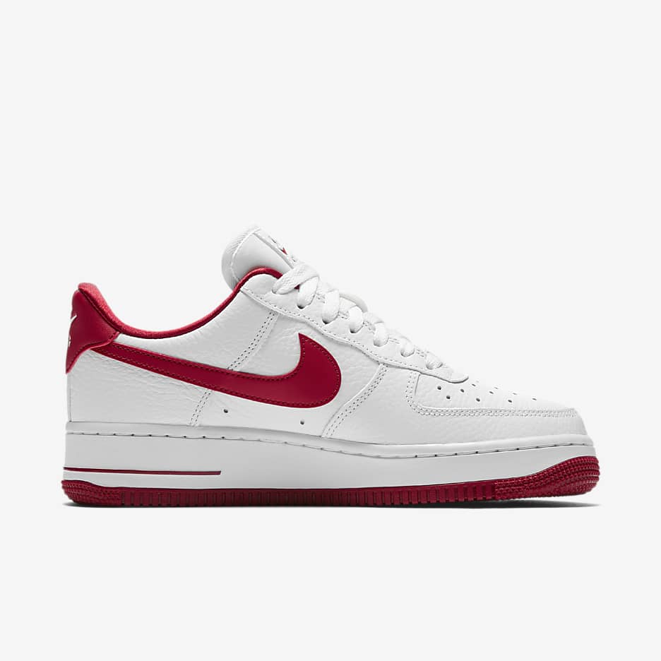 Nike Air Force 1 07 SE Women s Shoes